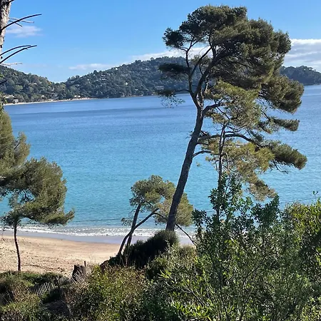 Location Au Lavandou Апартаменти *